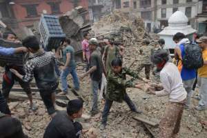 TOPSHOTS-NEPAL-INDIA-QUAKE
